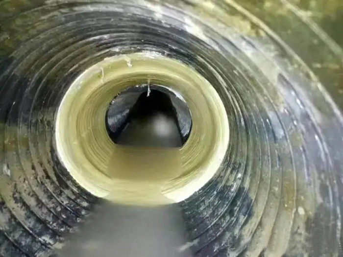 伊通内衬修复法通常适用于哪些类型的断面管道